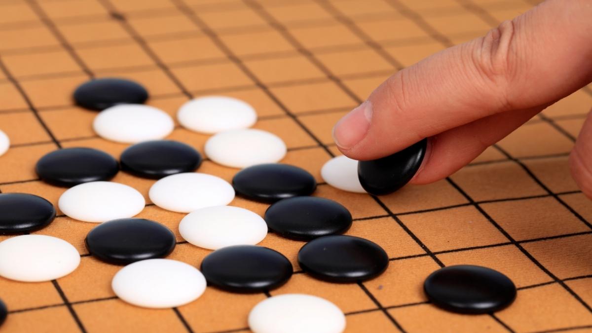 Cấu tạo bàn cờ và quân cờ tiêu chuẩn