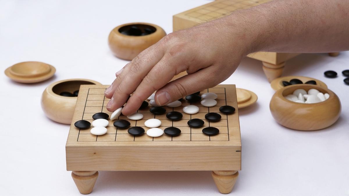 Lục đẳng cờ vây là gì